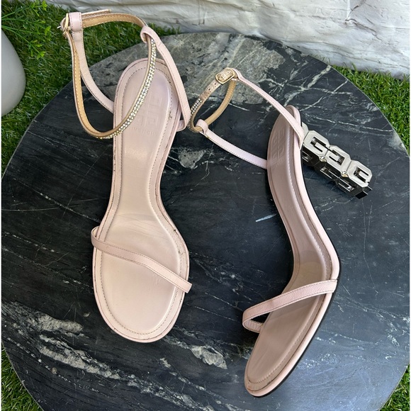 Givenchy Women G Cube heel Sandals in Leather Light pink/ lilac
Size 38 like new - Picture 13 of 16